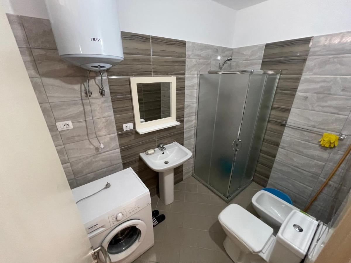 E.I.R Apartments Vlorë Εξωτερικό φωτογραφία