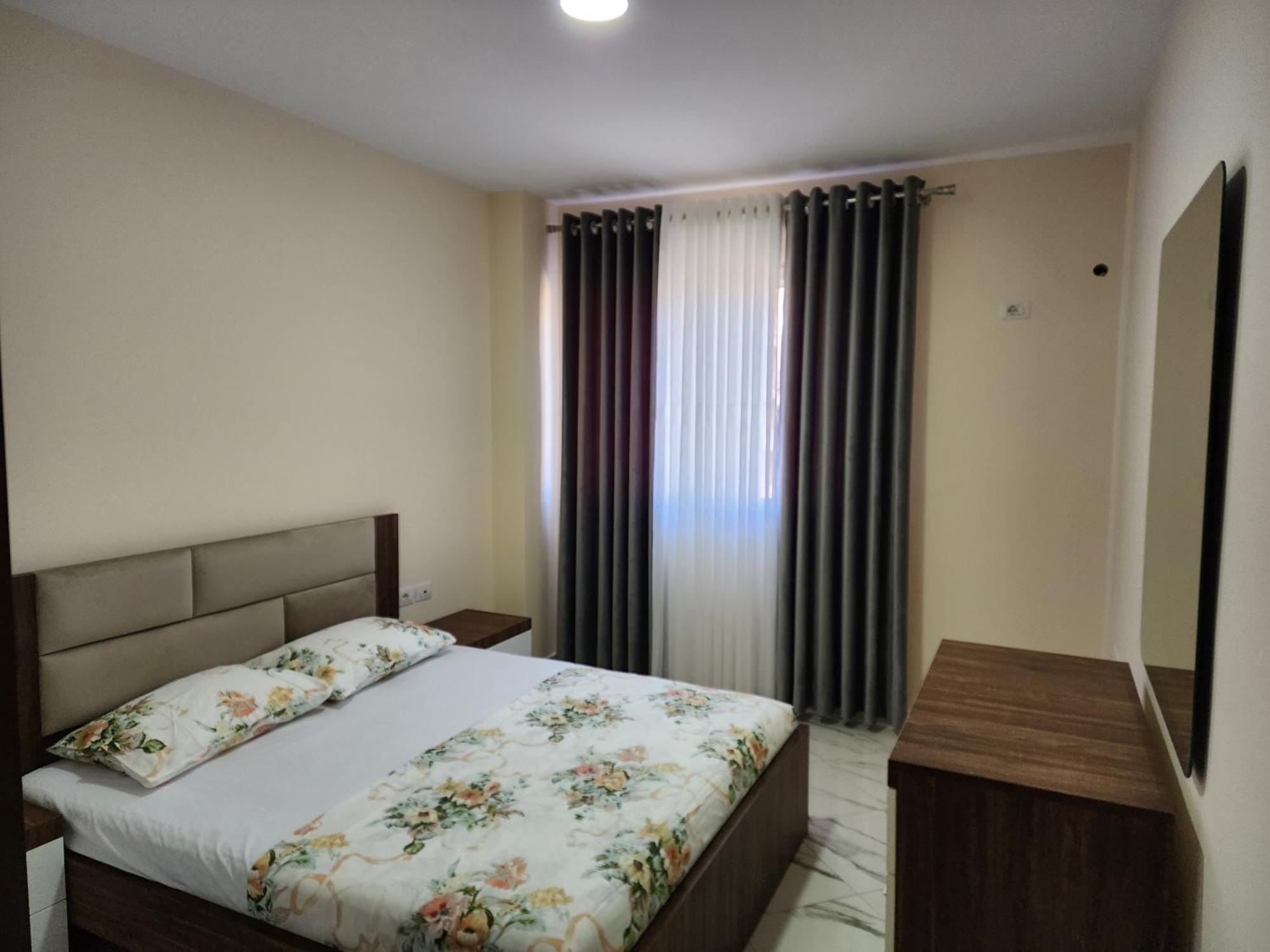 E.I.R Apartments Vlorë Εξωτερικό φωτογραφία